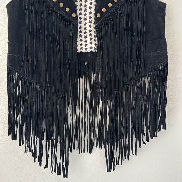Forever 21 Black Fringe Vest - Picture 3 of 8